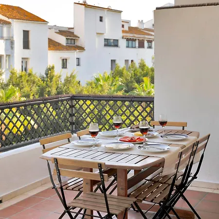 Banus Luxury - Prime Location And Free Parking *