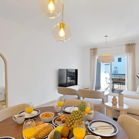 Banus Luxury - Prime Location And Free Parking * Марбелья