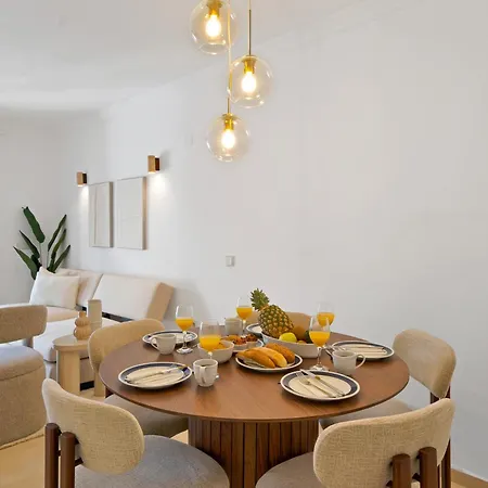 Banus Luxury - Prime Location And Free Parking Апартаменти