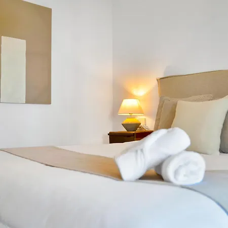 Banus Luxury - Prime Location And Free Parking