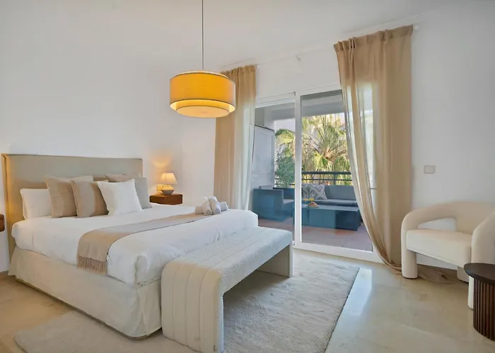 Banus Luxury - Prime Location And Free Parking 马尔韦利亚