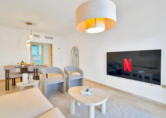 Banus Luxury - Prime Location And Free Parking * 马尔韦利亚