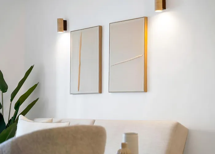 Banus Luxury - Prime Location And Free Parking *