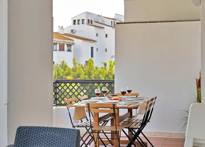 Banus Luxury - Prime Location And Free Parking Lejlighed