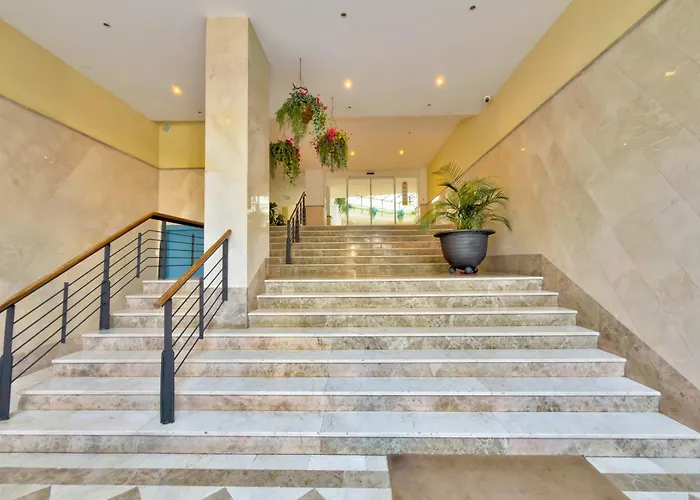 Banus Luxury - Prime Location And Free Parking