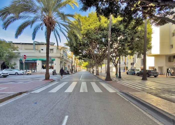 Banus Luxury - Prime Location And Free Parking